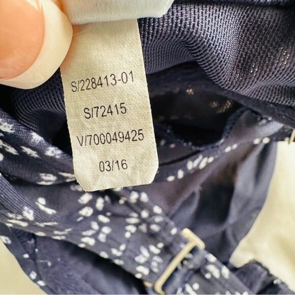 Athleta Taza Kaimana Navy print underwire Bikini Swim top - 38 B|C - Picture 4 of 9